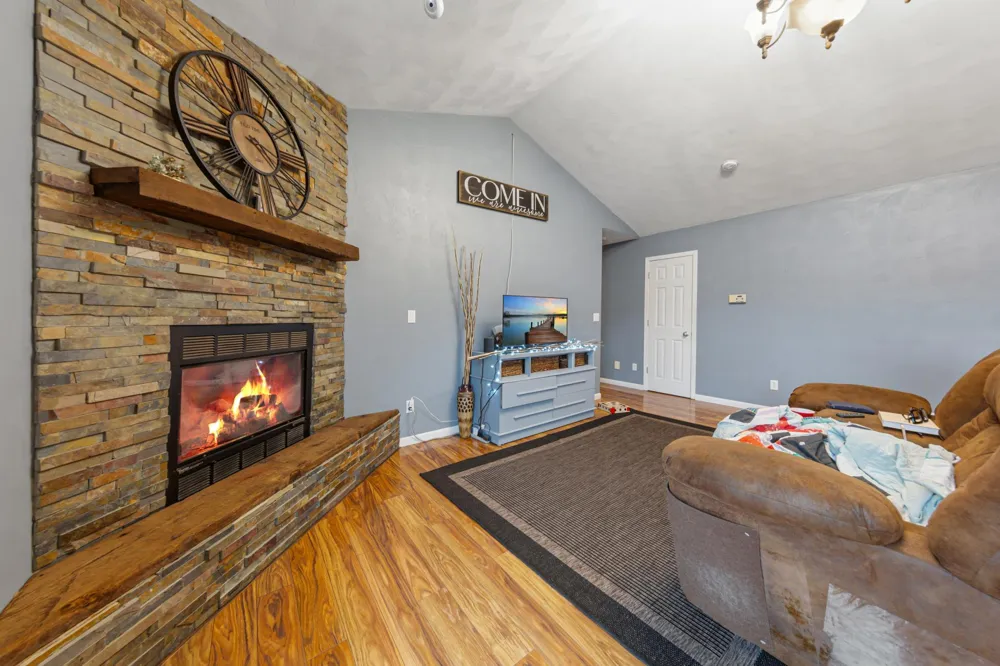 1905 Prairie Lane NE Owatonna, MN 55060