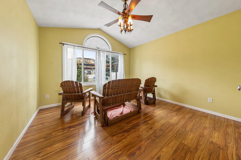 1905 Prairie Lane NE Owatonna, MN 55060