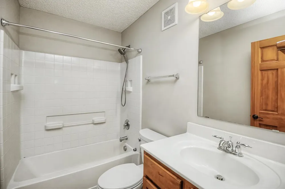 3721 Hazel Trail #A Woodbury, MN 55129