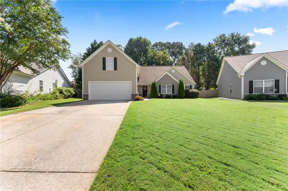 60 Burts Crossing Drrive Dawsonville, GA 30534