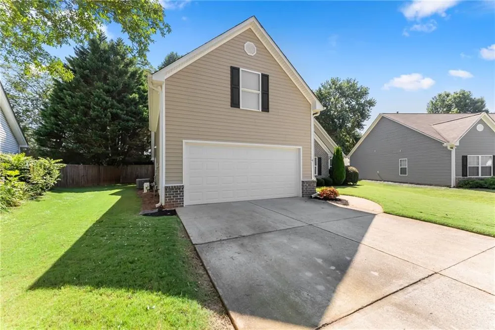 60 Burts Crossing Drrive Dawsonville, GA 30534