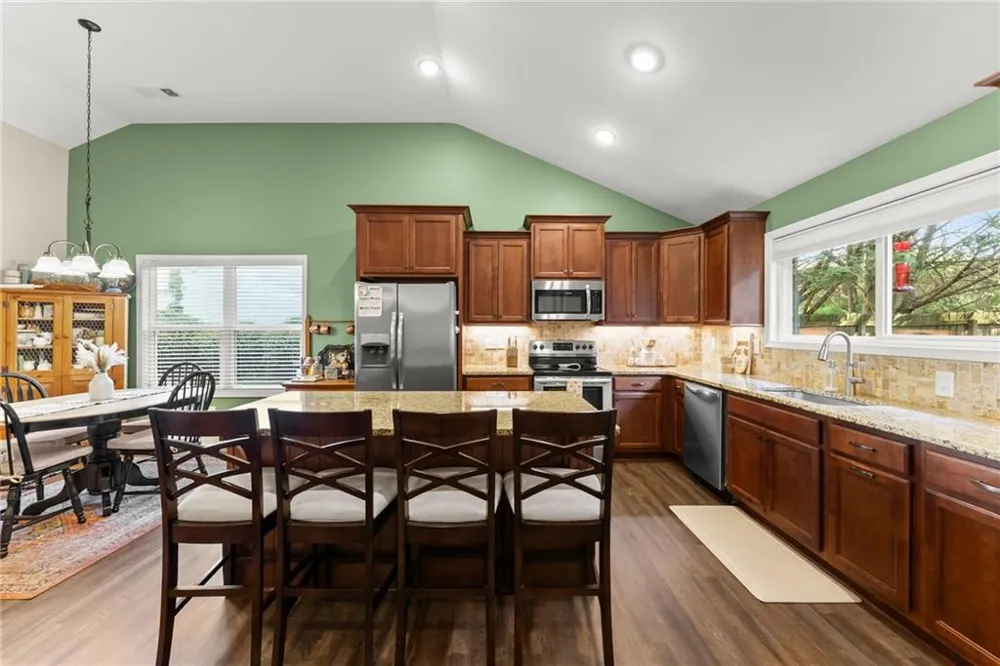 60 Burts Crossing Drrive Dawsonville, GA 30534