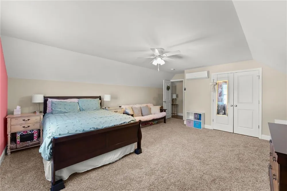 60 Burts Crossing Drrive Dawsonville, GA 30534