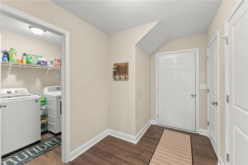 60 Burts Crossing Drrive Dawsonville, GA 30534
