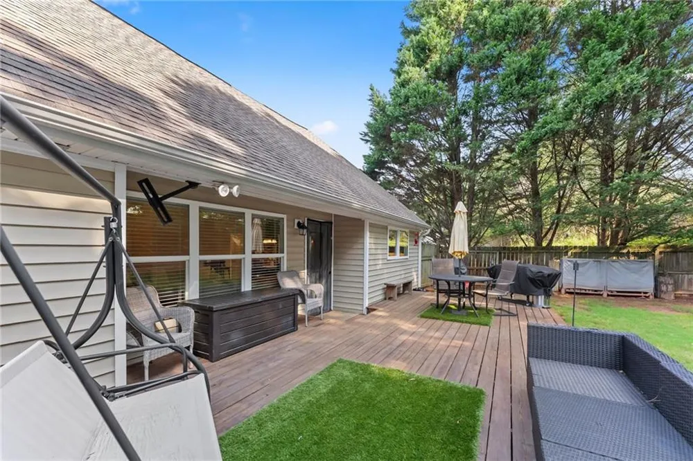 60 Burts Crossing Drrive Dawsonville, GA 30534