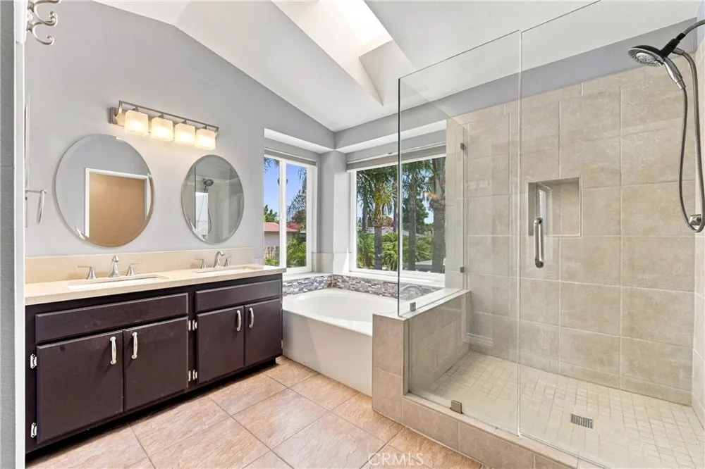 9946 Mangrove Rancho Cucamonga, CA 91730