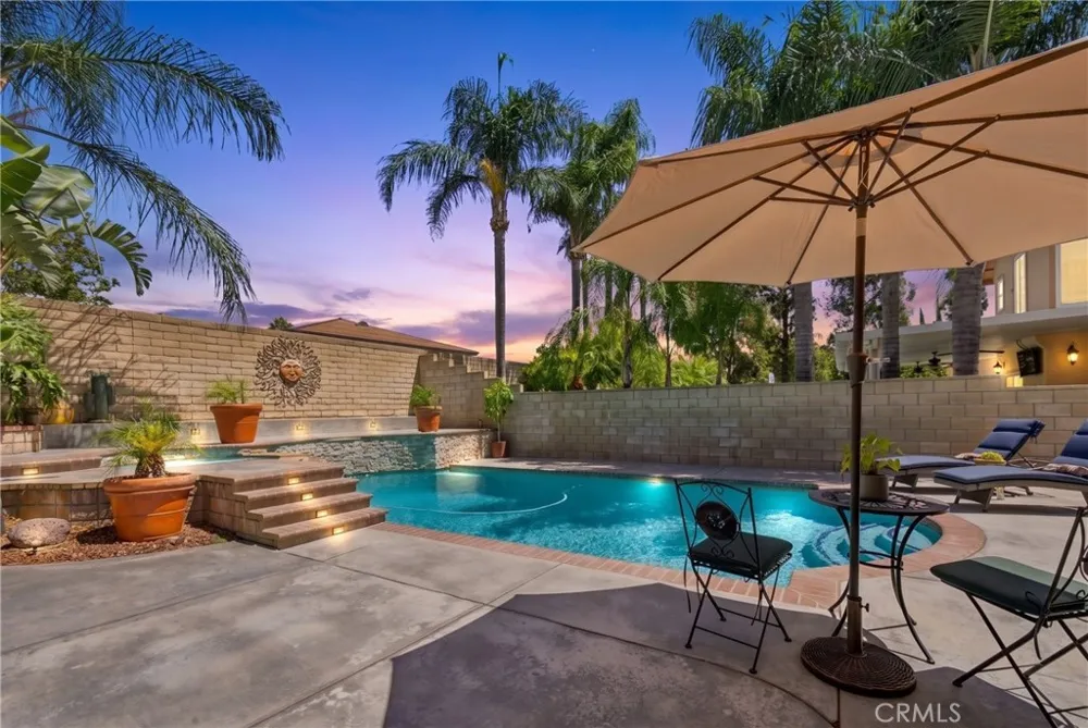 9946 Mangrove Rancho Cucamonga, CA 91730