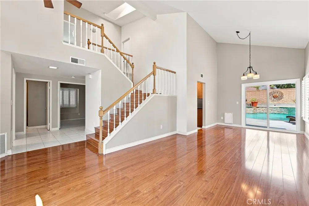 9946 Mangrove Rancho Cucamonga, CA 91730