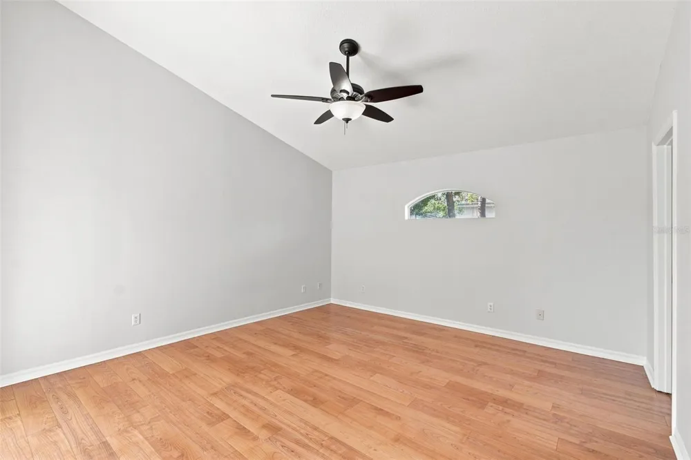 6637 THACKSTON DRIVE Riverview, FL 33578