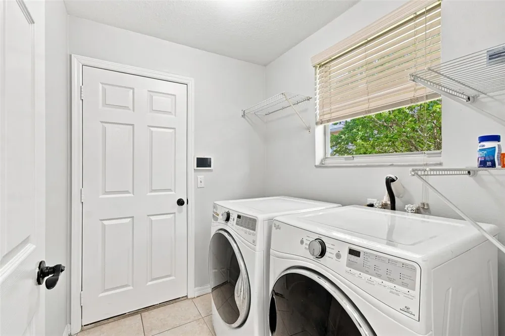 6637 THACKSTON DRIVE Riverview, FL 33578
