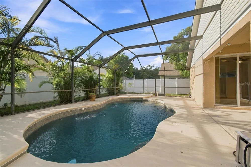 6637 THACKSTON DRIVE Riverview, FL 33578