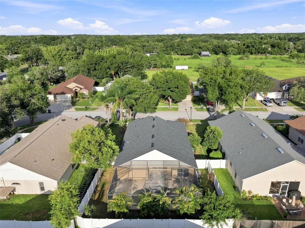6637 THACKSTON DRIVE Riverview, FL 33578