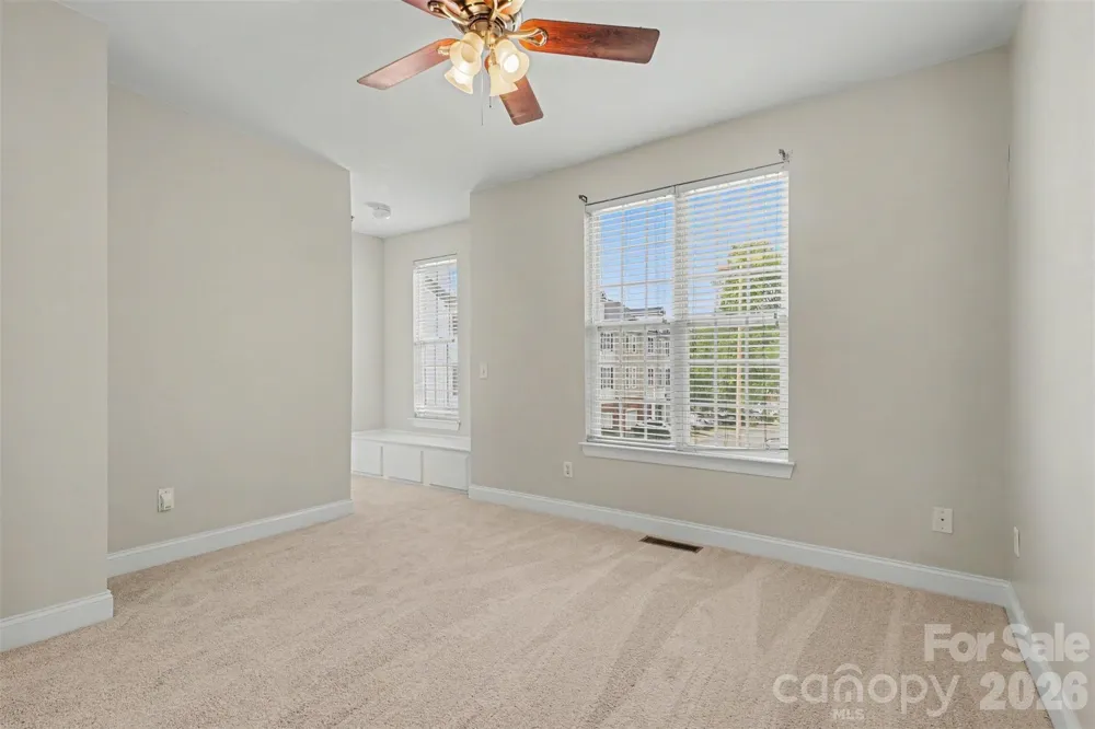 6858 Park Place Drive Charlotte, NC 28262