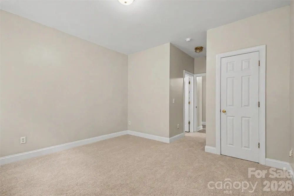 6858 Park Place Drive Charlotte, NC 28262