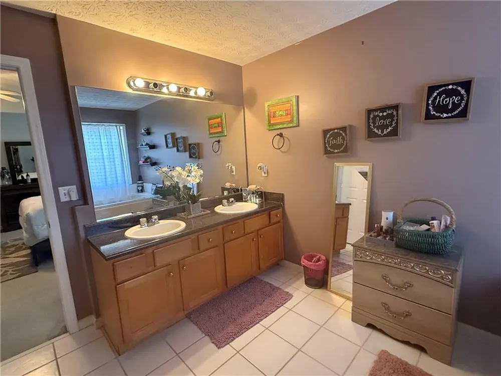 7544 Winderemere Park Riverdale, GA 30274
