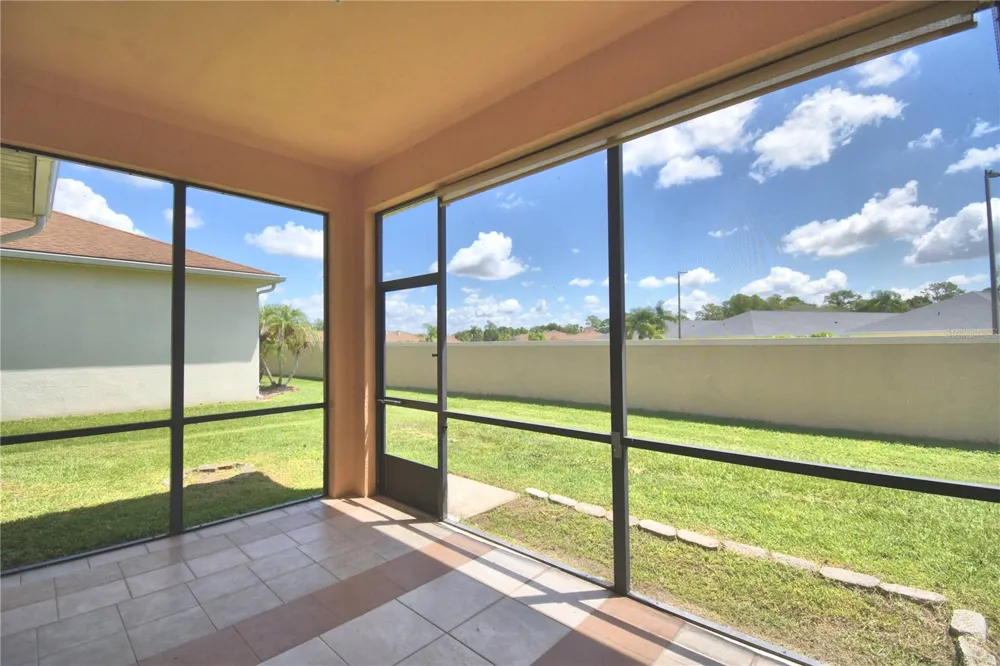 2338 SALZBURG LOOP Winter Haven, FL 33884