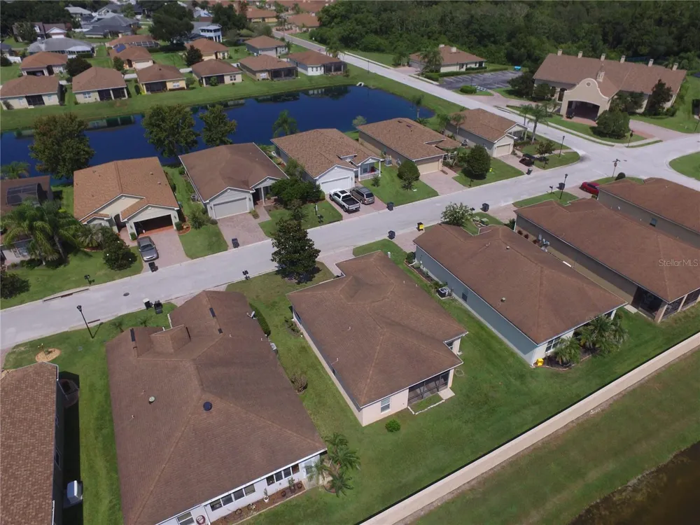 2338 SALZBURG LOOP Winter Haven, FL 33884