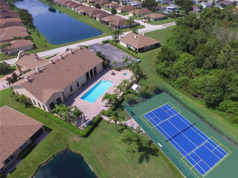 2338 SALZBURG LOOP Winter Haven, FL 33884