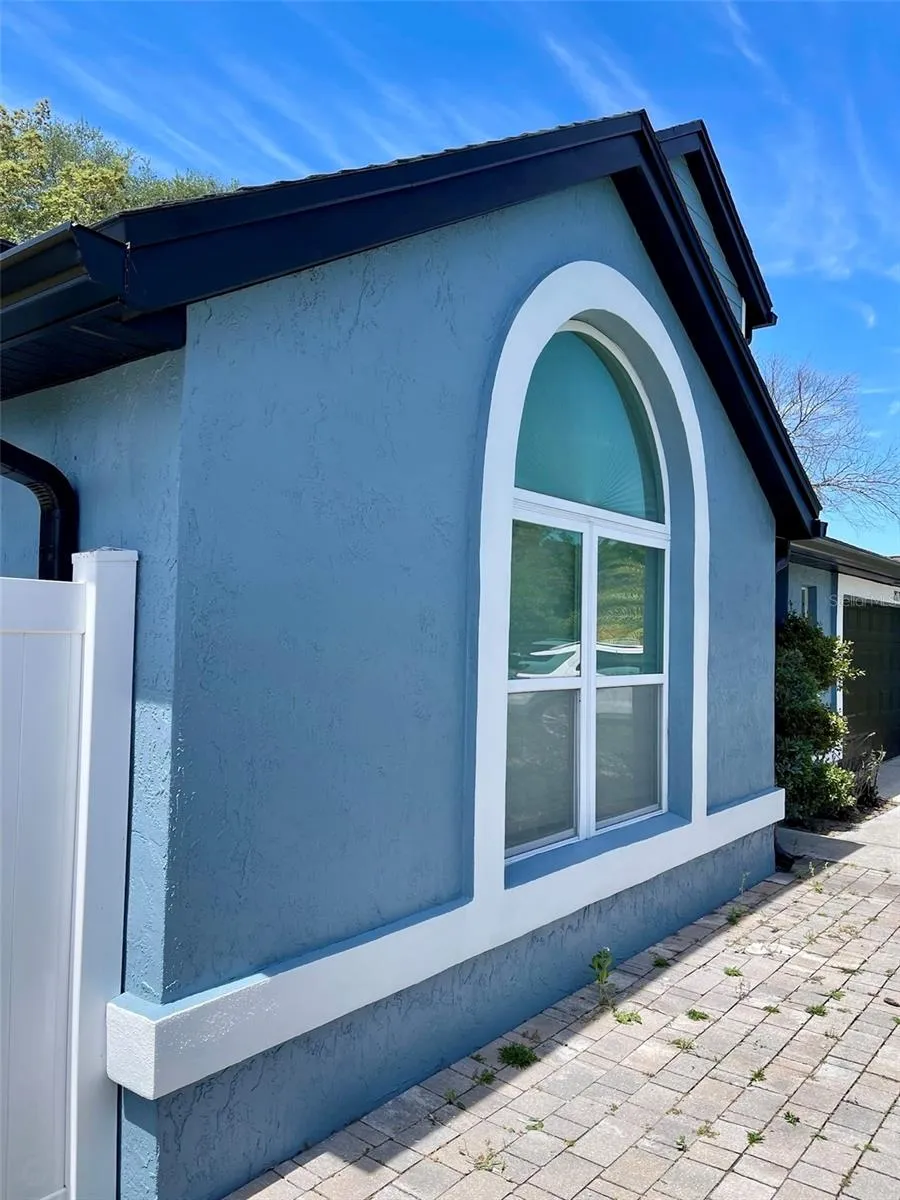 8070 VILLAGE GREEN ROAD Orlando, FL 32818