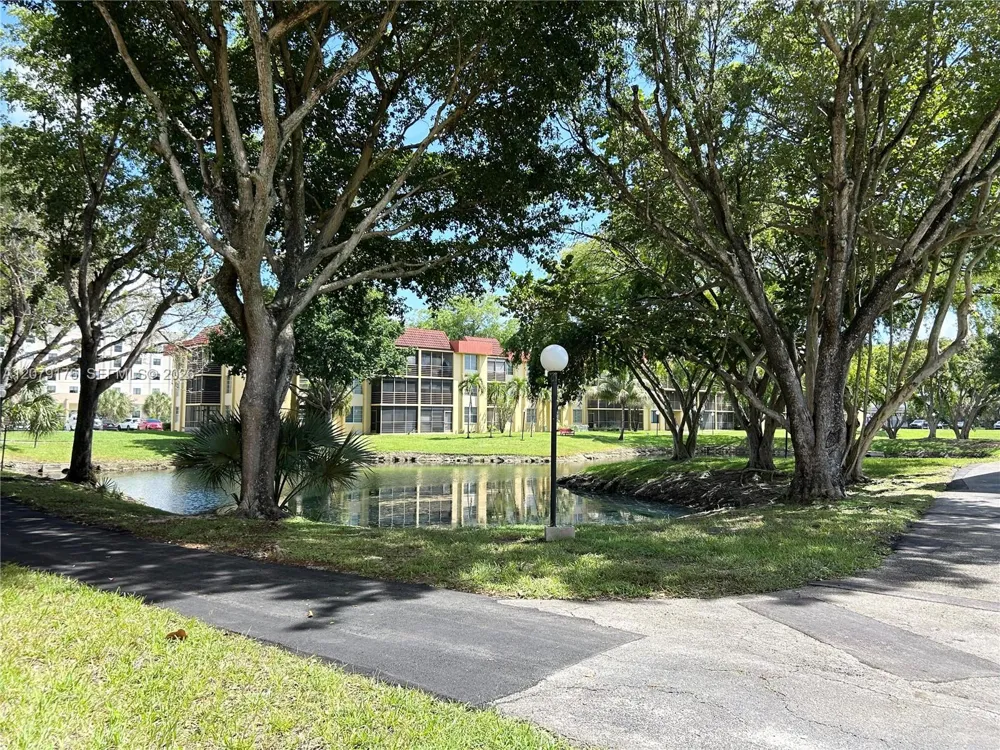 3253 Foxcroft Rd #G110 Miramar, FL 33025