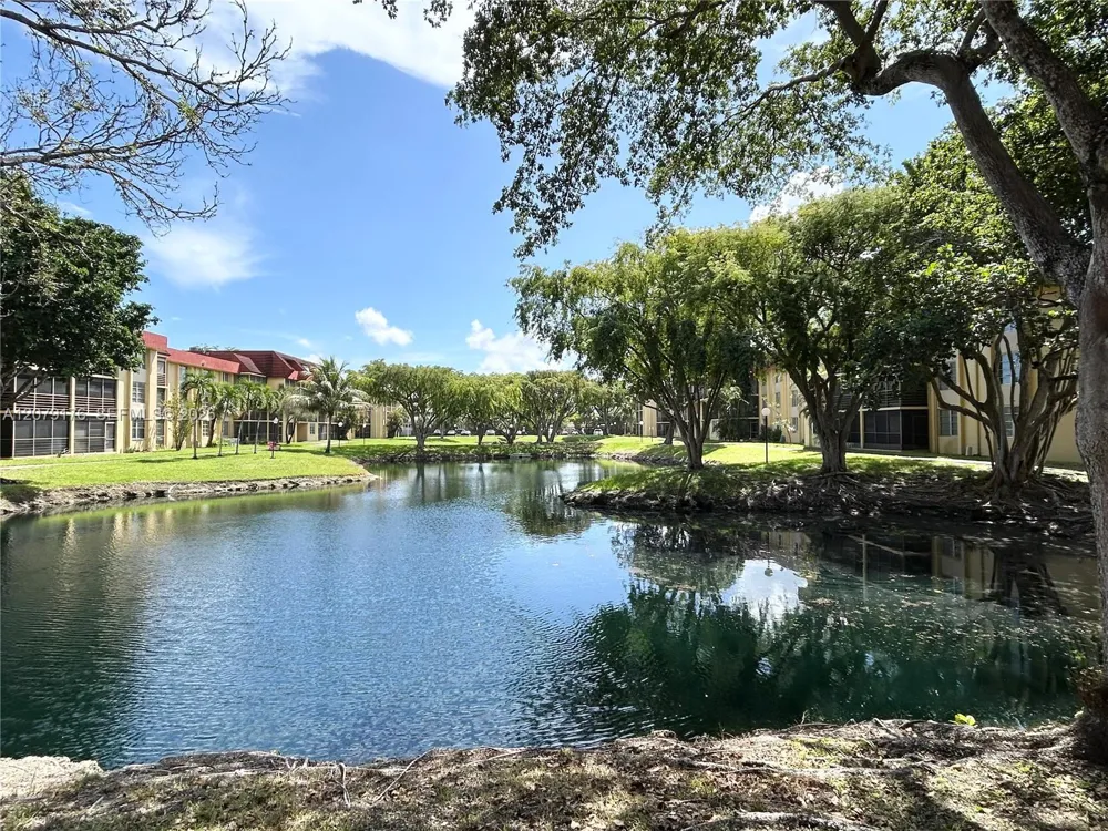 3253 Foxcroft Rd #G110 Miramar, FL 33025
