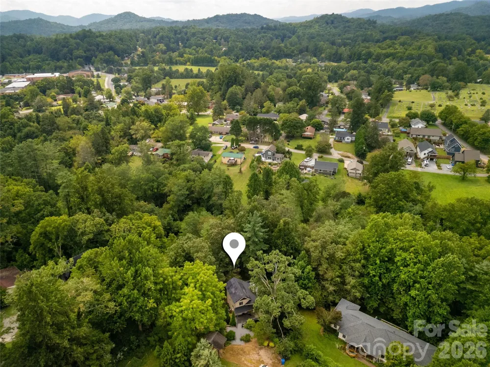 72 Memory Lane Brevard, NC 28712
