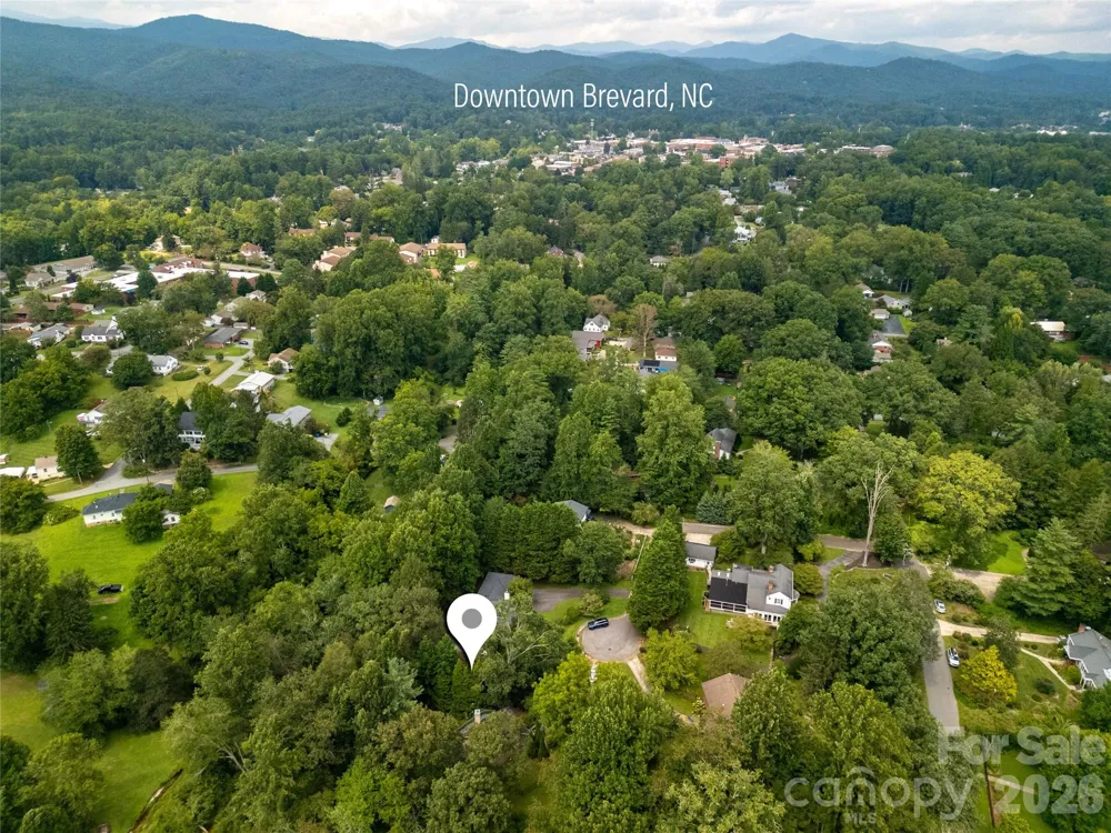 72 Memory Lane Brevard, NC 28712