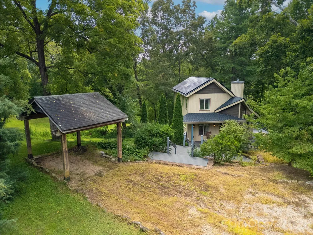 72 Memory Lane Brevard, NC 28712