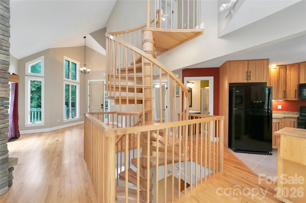 72 Memory Lane Brevard, NC 28712