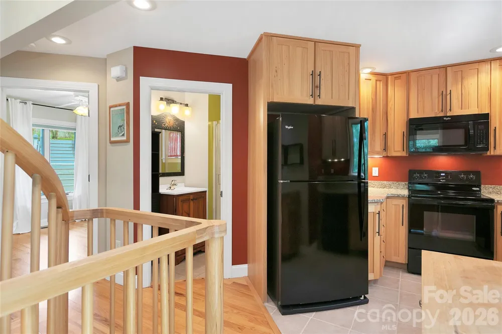 72 Memory Lane Brevard, NC 28712