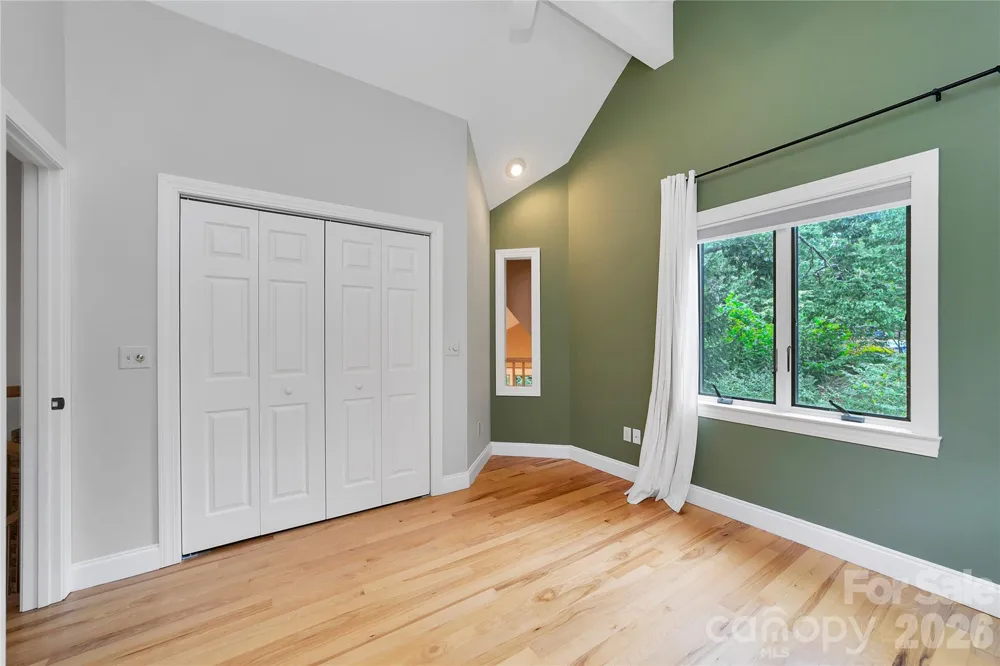 72 Memory Lane Brevard, NC 28712