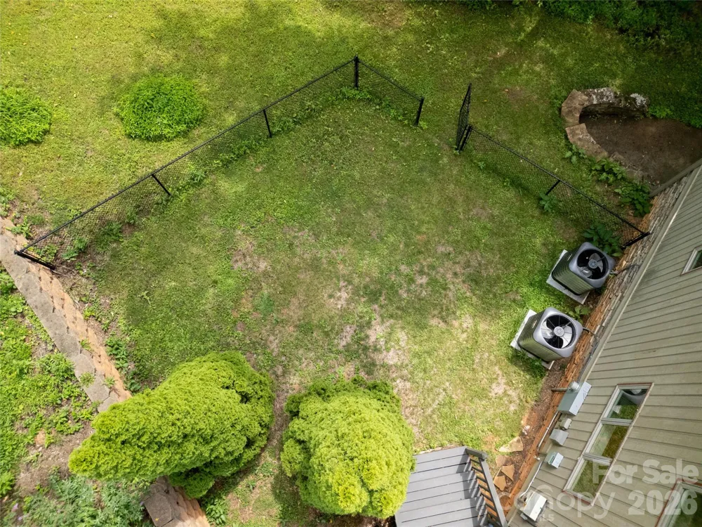 72 Memory Lane Brevard, NC 28712