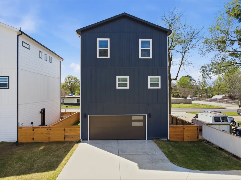 208 W Houston Street Broken Arrow, OK 74012