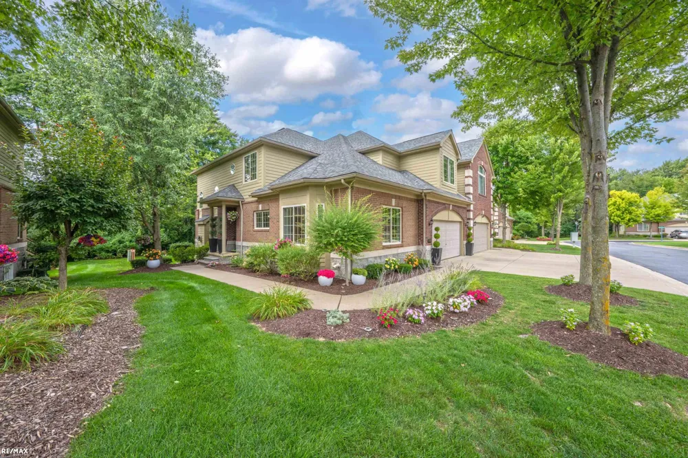 53183 Celtic Drive Shelby Charter Township, MI 48315