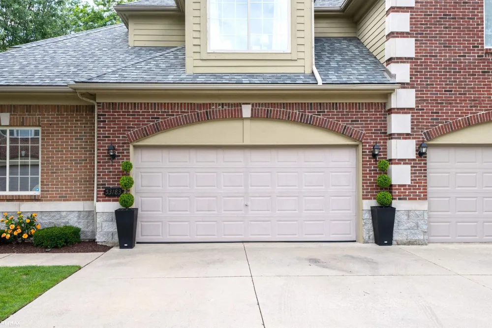 53183 Celtic Drive Shelby Charter Township, MI 48315