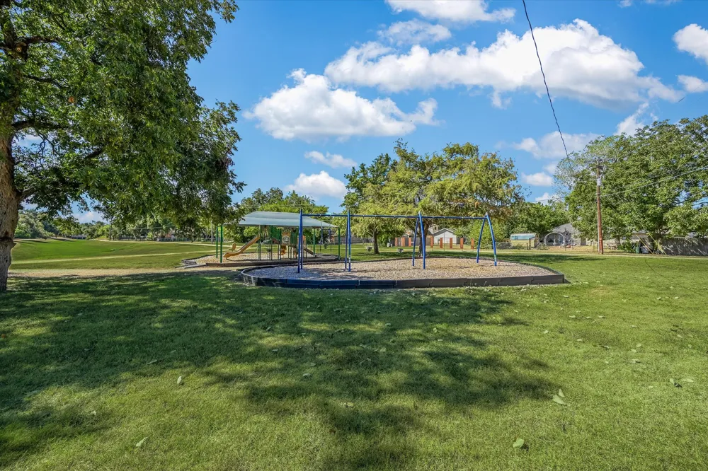 10616 Mellow Meadows Drive #18B Austin, TX 78750