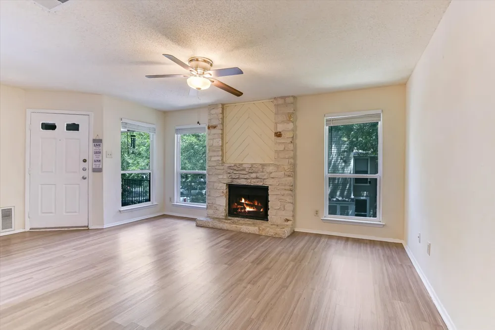10616 Mellow Meadows Drive #18B Austin, TX 78750