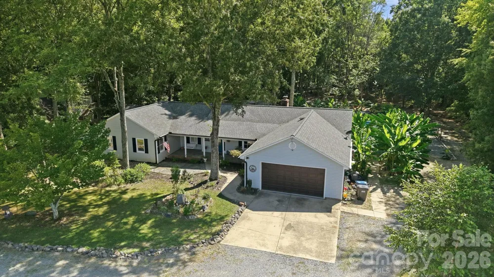 205 Dornoch Drive Matthews, NC 28104