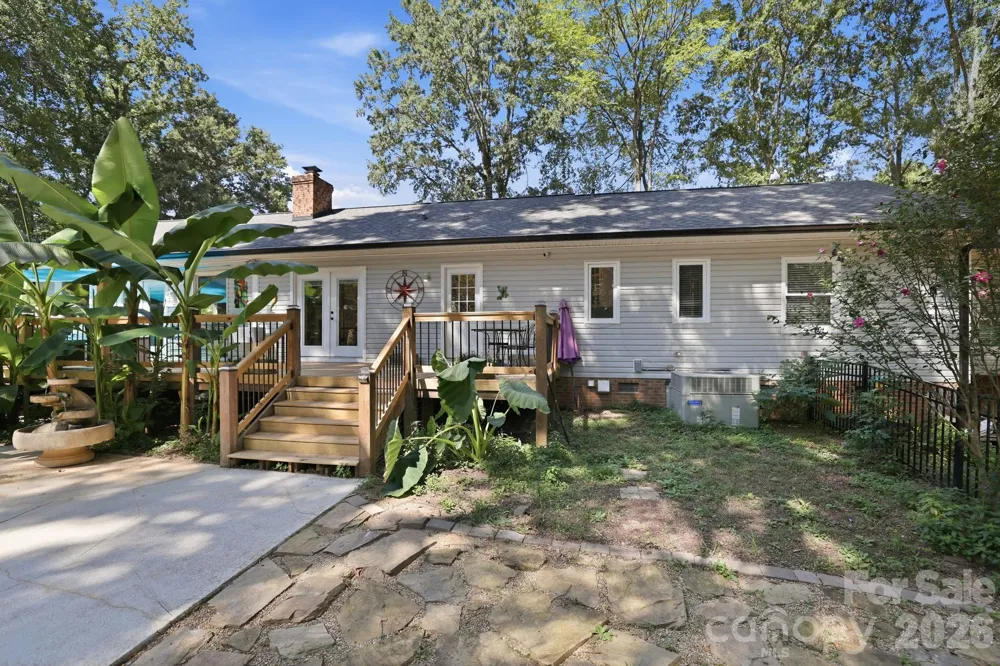 205 Dornoch Drive Matthews, NC 28104
