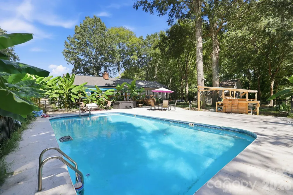 205 Dornoch Drive Matthews, NC 28104