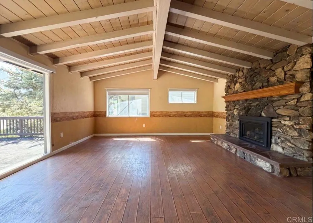 1145 Rivera Dr Wrightwood, CA 92397