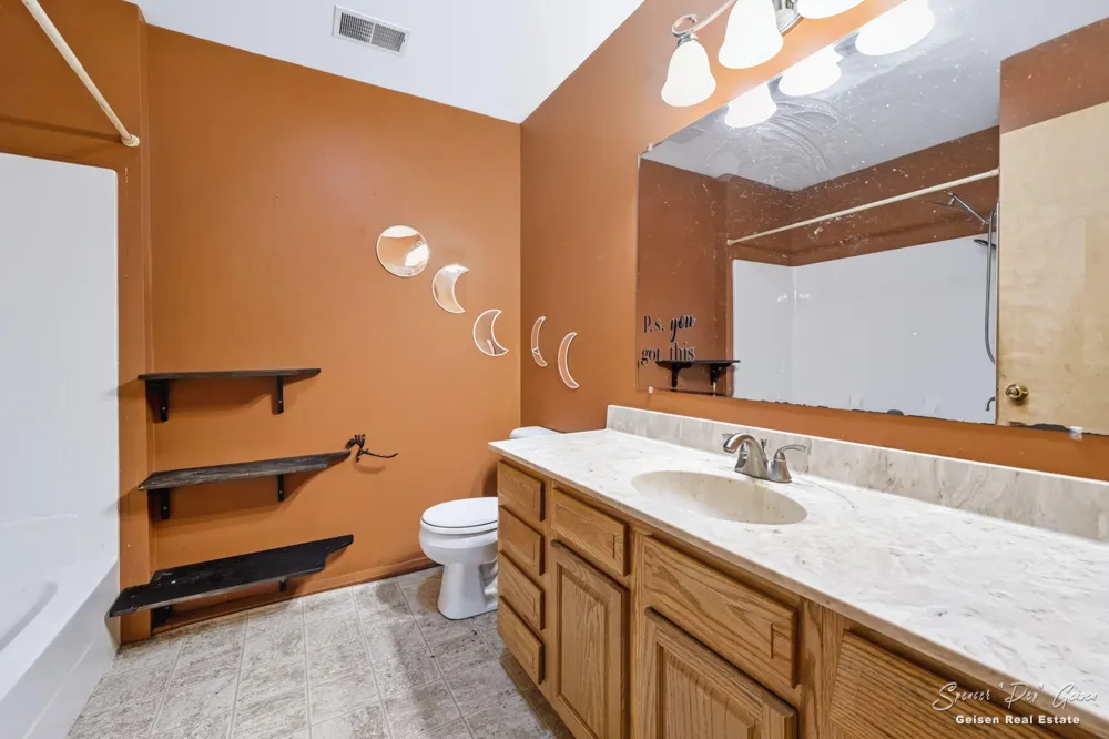 8398 Hidden Trail Orleans, MI 48865