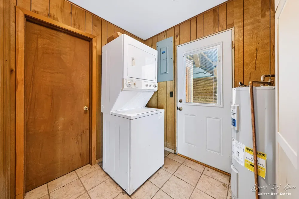 8398 Hidden Trail Orleans, MI 48865