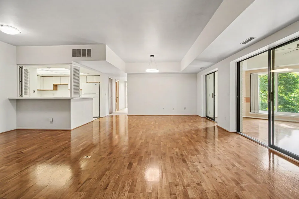 2115 Nature Cove Court #203 Ann Arbor, MI 48104