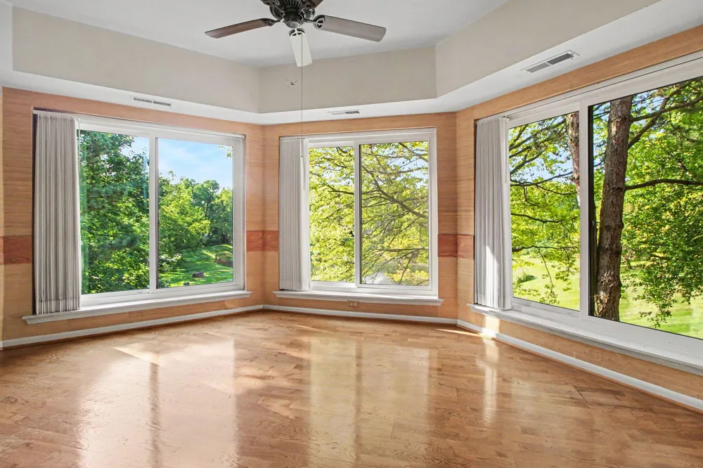 2115 Nature Cove Court #203 Ann Arbor, MI 48104