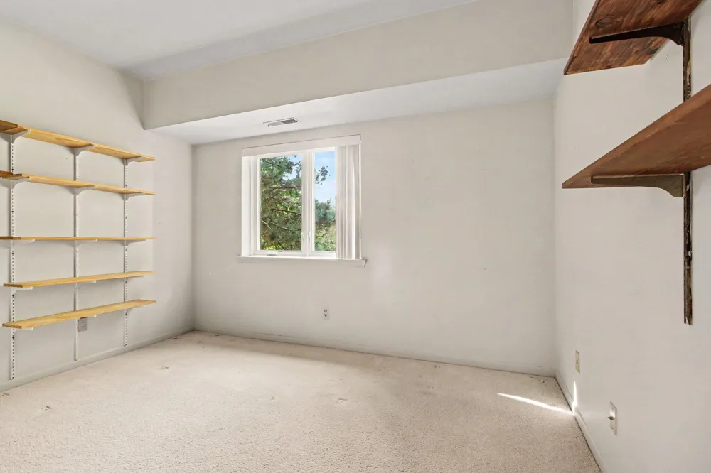 2115 Nature Cove Court #203 Ann Arbor, MI 48104