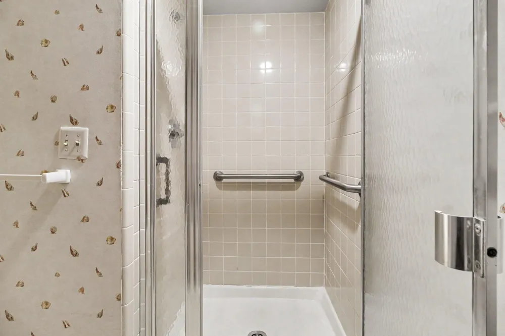 2115 Nature Cove Court #203 Ann Arbor, MI 48104