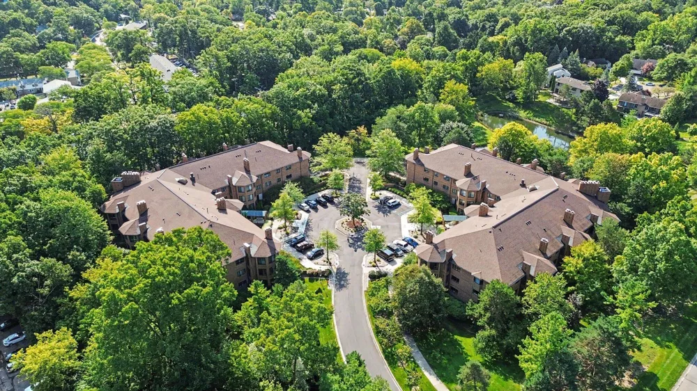 2115 Nature Cove Court #203 Ann Arbor, MI 48104