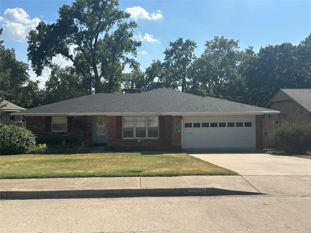 5615 Harvard Drive Bartlesville, OK 74006