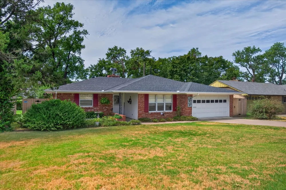 5615 Harvard Drive Bartlesville, OK 74006
